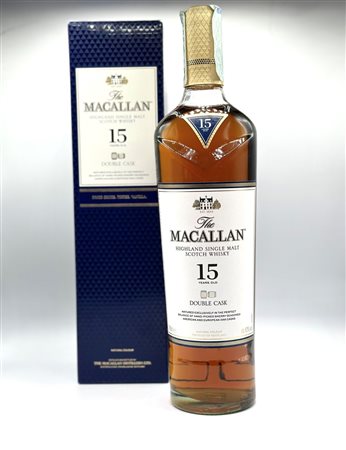  
The Macallan Triple Cask Matured Fine Oak 15 Year Old Single Malt Scotch Whisky 
Scozia- 0,7