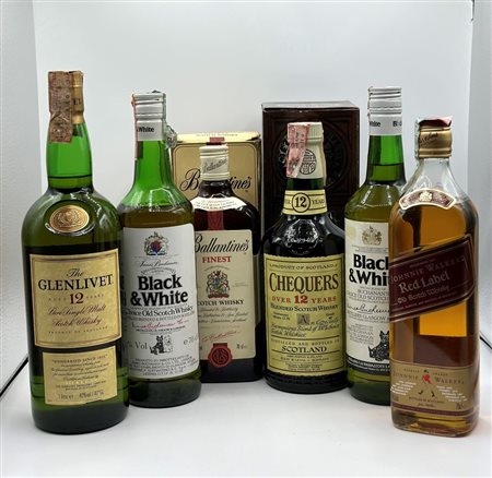  
The Glenlivet 12 Years Old - Johnny Walker Red Label - Black & White Blended Scotch Whisky - Ballantine's Scotch Whisky - Whisky Chequers 12 Years 
Scozia 0,7