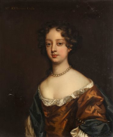 Scuola inglese, ultimo quarto del secolo XVII - Ritratto di Mrs Catherine Crofts a mezzo busto, in abito rosso e mantello blu