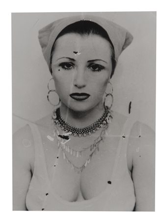 Cindy Sherman (New York, 1954) Senza titolo 1975 (Opera stampata nel 1999)...