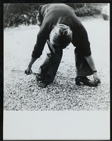 Gina Pane (Biarritz (F), 1939 - Parigi, 1990) Le feu - Performance, Parigi...