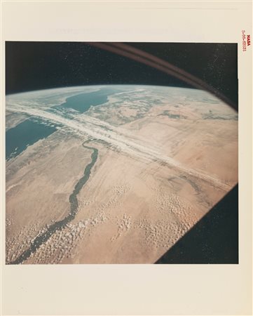 NASA - Gemini XII Earth sky view, 1966