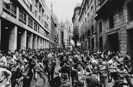 Toni Nicolini (1935-2012)  - Senza titolo (Maratona a Milano), 1980s