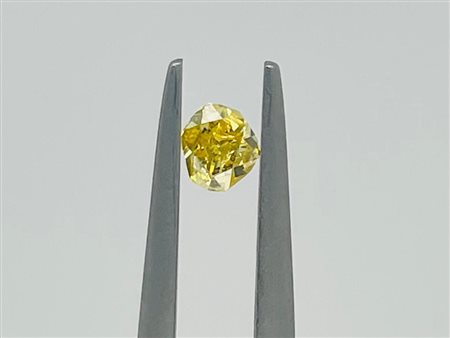 DIAMANTE 0,18 CT FANCY GIALLO VIVIDO - I1 - CUORE - UD10701-7B