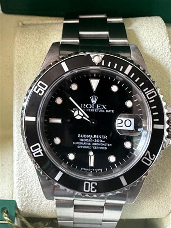 ROLEX SUBMARINER 16610