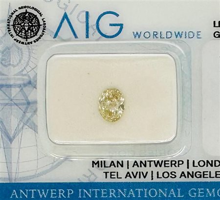 DIAMANTE 0,62 CT FANCY GIALLO - VS1 - UD30120-2