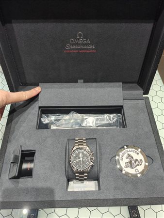 OMEGA SPEEDMASTER PROFESSIONAL