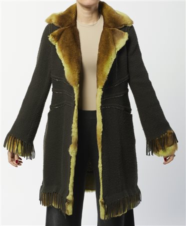 SCERVINO ERMANNO - Cappotto in lana nero con dettagli in pelliccia.