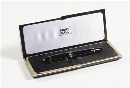 MONT BLANC - Penna stilografica Meisterstuck 4810. .