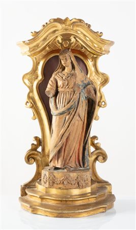 Tabernacolo in legno intagliato e dorato con all'interno Madonna in...