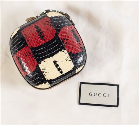 GUCCI Clutch in pelle di pitone sui toni del blu, rosso e avorio impreziosita...