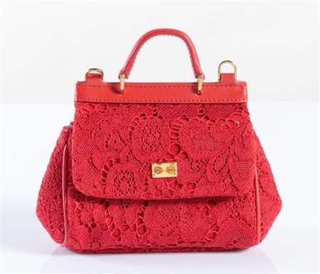 DOLCE&GABBANA Borsa a mano modello Miss Sicily in pizzo rosso. Inserti e...