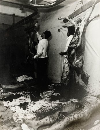 Hermann Nitsch 1938-2022 Senza titolo, 1970 ca stampa alla gelatina ai sali...