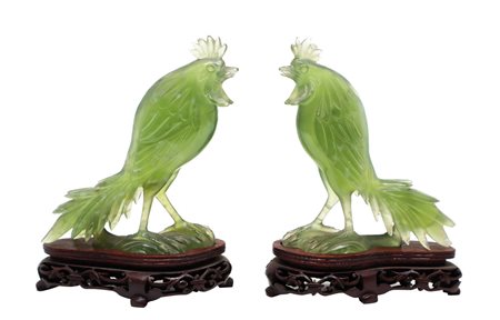 Galline, coppia di sculture in giada verde  