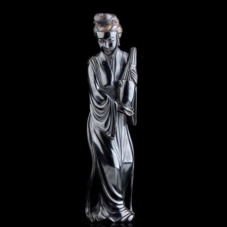  
FIGURA FEMMINILE IN LEGNO 
 