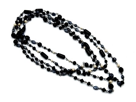 COLLANA IN PIETRE NERE E PERLE perle imitazione, lunghezza cm 112