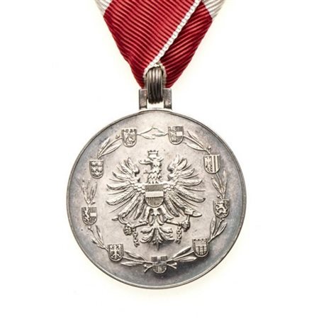  
CROCE AL MERITO DELLA REPUBBLICA AUSTRIACA ORDINI E MEDAGLIE - AUSTRIA ...
ARGENTO, 40 MM 