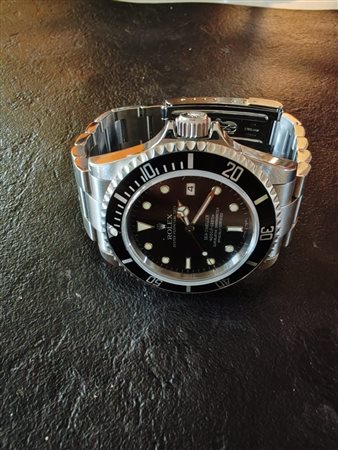 Rolex Sea-Dweller 16600