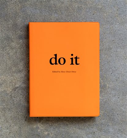 HANS ULRICH OBRIST(1968)Do it. Volume I2004Libro d'artista19,5 x 14,5...