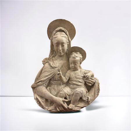  
Madonna con bambino Manifattura italiana XIX secolo
 80 x 61cm