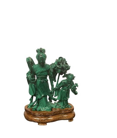 Scultura in malachite raffigurante figura femminile e un bambino 
Cina, secolo