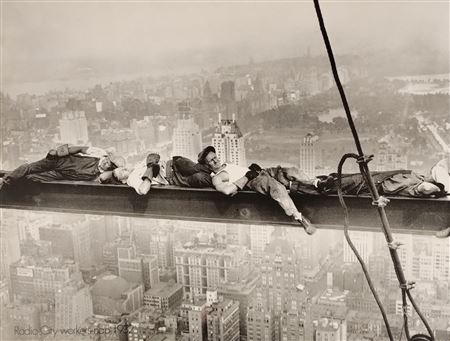 EBBETS CHARLES CLYDE Stati uniti (USA) 1905 Radio City Workers Nap, 1932 1995...