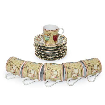 Gucci - Servizio da caffè con sei tazze con piattini in porcellana con finiture oro e disegni pompei