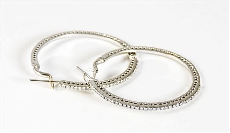 PAIO DI ORECCHINI A CERCHIO IN ORO BIANCO E DIAMANTI - PAIR OF WHITE GOLD AND...