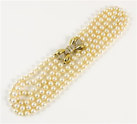 COLLIER A TRE FILI IN PERLE COLTIVATE - PEARL NEACKLACE fermezza in oro...