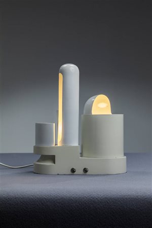 GAE AULENTI<BR>Lampada mod. Rimorchiatore