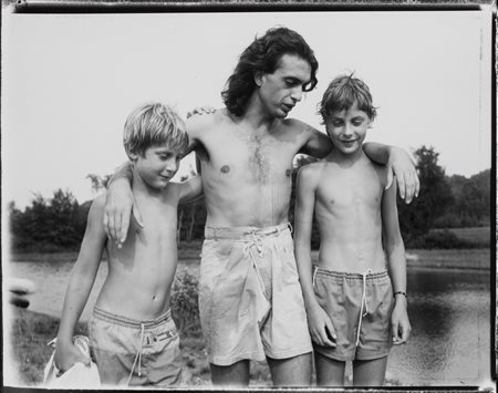 Danny Lyon - Guido with Noah + Raphe, 1988