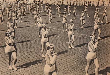 Alexander Rodchenko (1891-1956)  - Fencers, 1936