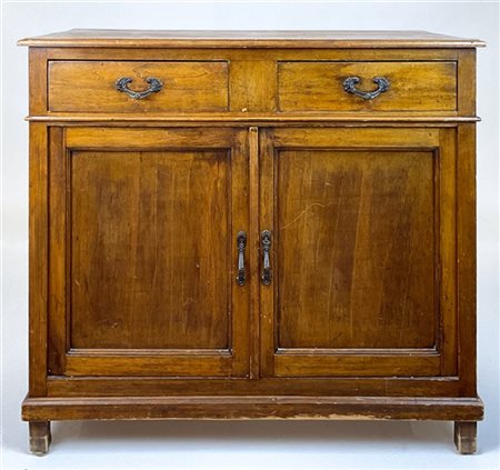 Credenza a due ante pannellate e due cassetti sottopiano (cm 111x98x50) (difett