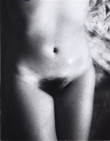 CARLO CANTINI Nudo, 1998 Fotografia in b/n applicata su tavola cm. 10x8 Firma...