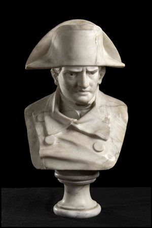 Grande busto di Napoleone Napoleonica... marmo statuario, alt. 65 cm