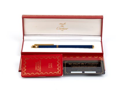 LE MUST DE CARTIER Penna stilografica con pennino in oro 18k Corpo e...