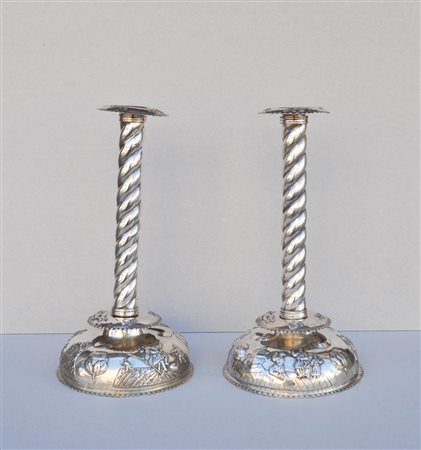 Anonym/Anonimo 2 candelabri in argento, XIX. sec.;h. 43 cm Punzone "N"