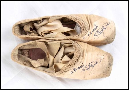  
Scarpe da danza autografate Memorabilia Spettacolo, Cinematografia...
 