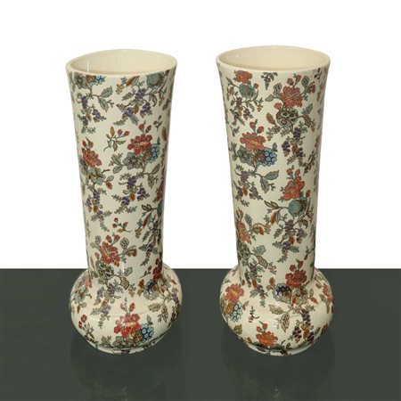 Sarreguemines (Sarreguemines 1790-2007)  - Coppia di vasi in maiolica con decorazioni floreali, Fran