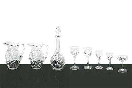 Saint Louis - Servizio di bicchieri in Cristallo Saint Louis, modello Chantilly. Composto da : 12 Bi