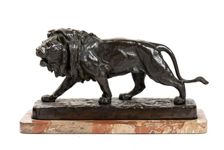 Louis Vidal (1831 - 1892, ) Scultura in bronzo raffigurante un leone XX...