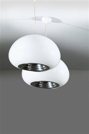 ACHILLE E PIER GIACOMO CASTIGLIONI<BR>Coppia di lampade a sospensione Black and White