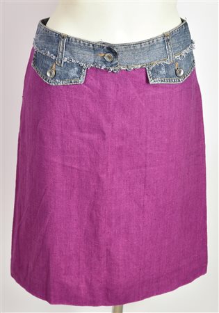 Dolce&Gabbana LINEN SKIRT DESCRIPTION: Linen skirt with denim inserts. Size...
