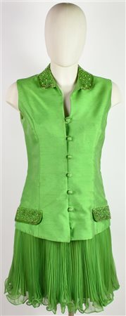 Jack Bryan EMERALD DRESS DESCRIPTION: Dress in emerald green color with...