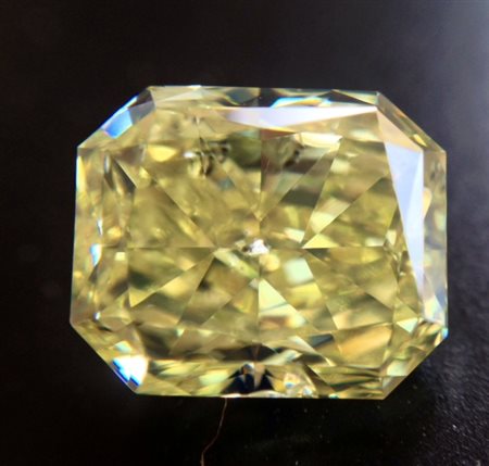 DIAMANTE 1,76 CARATI NATURAL FANCY GIALLO INTENSO - SI2 - IGI - RM30301