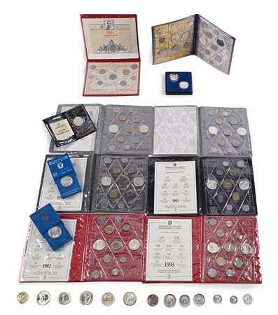 Lotto 9 Serie Divisionali 1970, 1986-1994; 18 pezzi da 100, 200, 500 e 1.000...