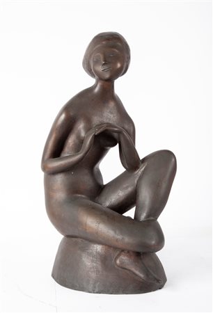 Mario Carotenuto (Tramonti 1922-2017) Fanciulla seduta Scultura in bronzo cm...