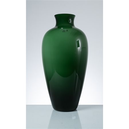 VENINI, Vaso della serie “Opalini” modello “Labuan”