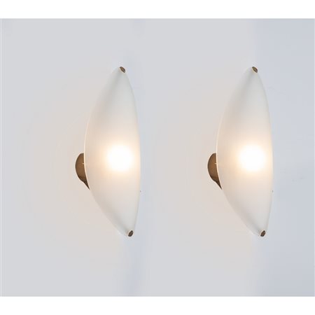 MAX INGRAND, Rara coppia di lampade da parete modello “2024”