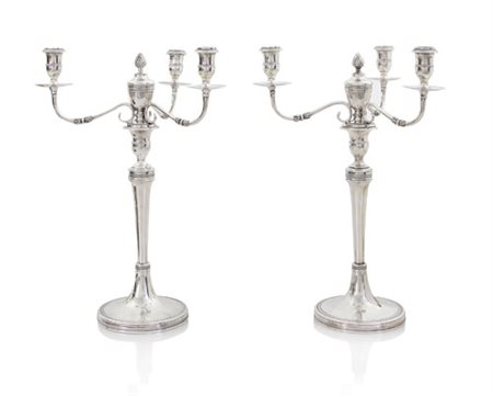 ARGENTI D'EPOCA COPPIA DI CANDELABRI IN ARGENTO, NAPOLI, 1830 CA., ARGENTIERE...